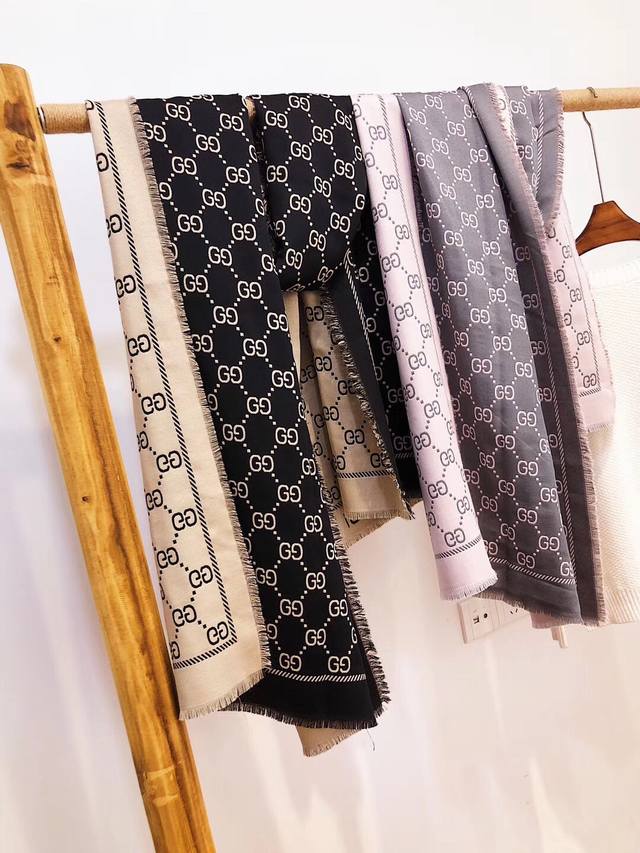 Classic Gucci long scarf~ A great item to enhance your temperament and taste. I