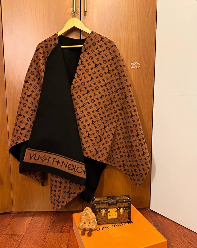 Finally, the long-awaited Donkey's hottest cape is here! The price is incredibly