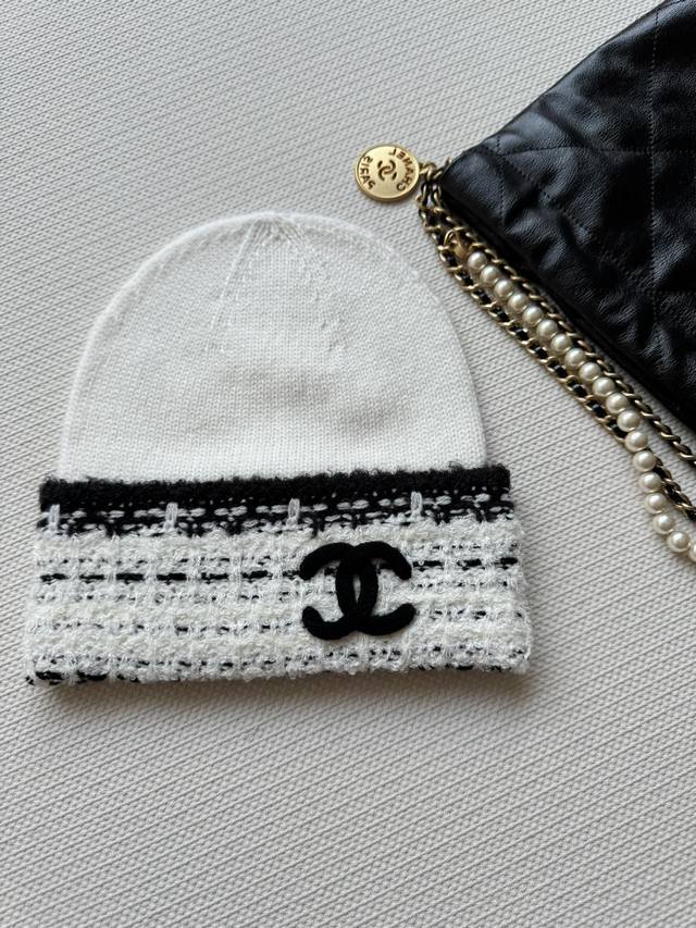 New Arrival! Chanel Logo Folded Hat Made with a wool blend and 7-needle hand-kni
