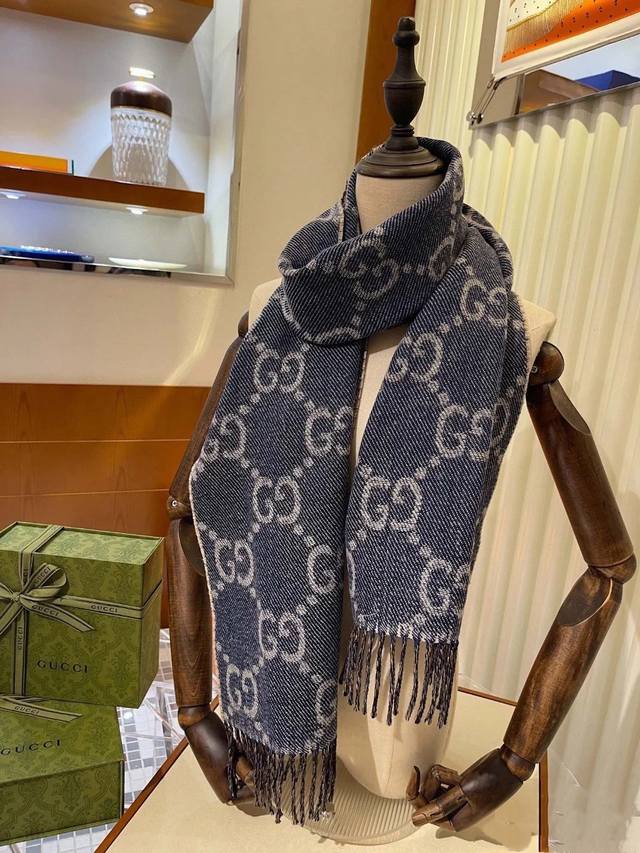 High-quality Gucci anniversary edition, finally here after much anticipation! T