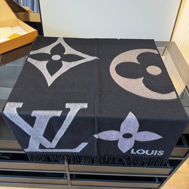 2025 Autumn/Winter Unisex High-End Cashmere Knit Scarf! Suitable for both forma