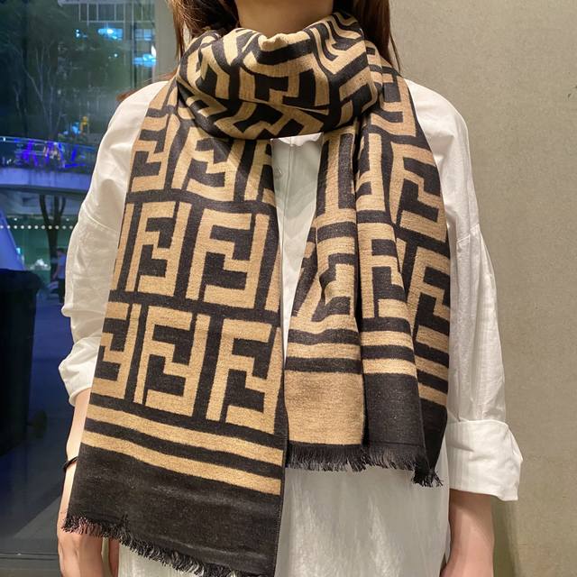 Fendi Ff men's and women's scarves new arrival! Overseas original, boutique ori