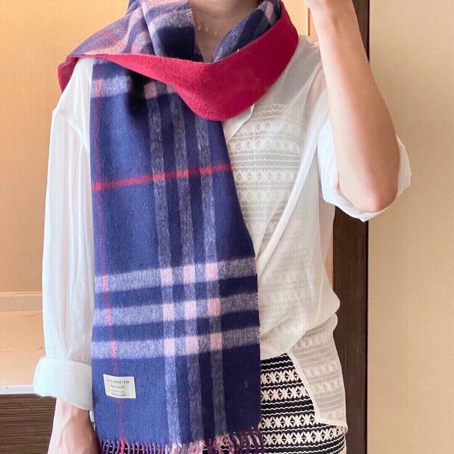 Highly recommended! Top-tier imported classic Burberry scarves that have been a
