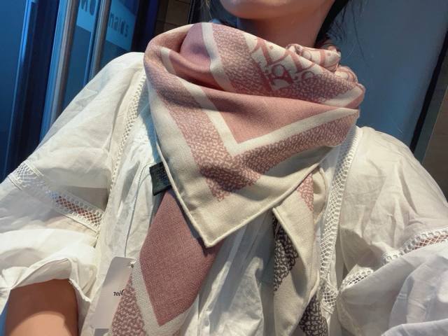 Recommended 140cm velvet square scarf, double-sided cashmere square scarf, D br