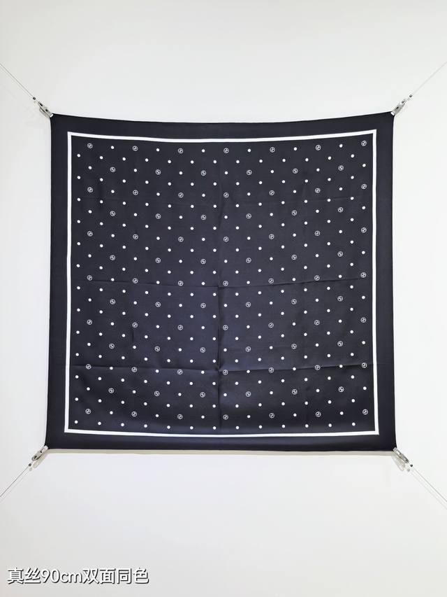 Scc2518 18 momme double-sided 90X90Cm twill silk Chanel DDD