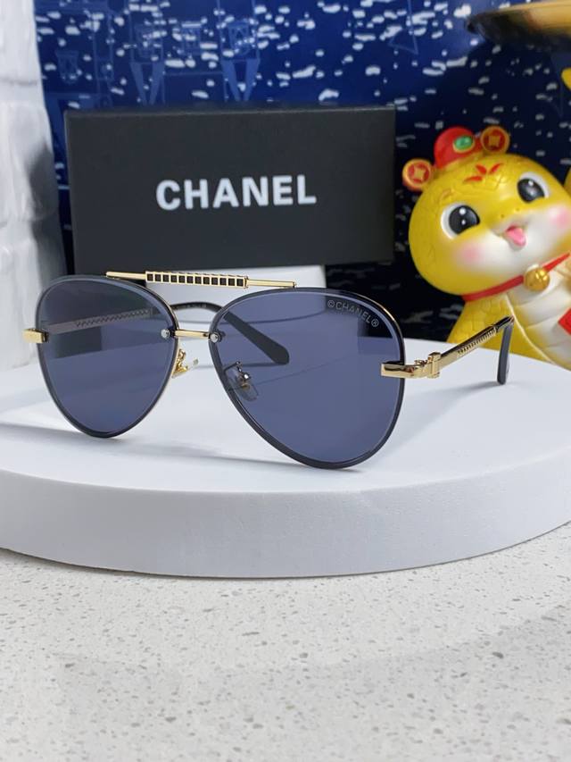 Chanel 2025 New Trendy Sunglasses for Men and Women, High-Quality Metal Frame, W