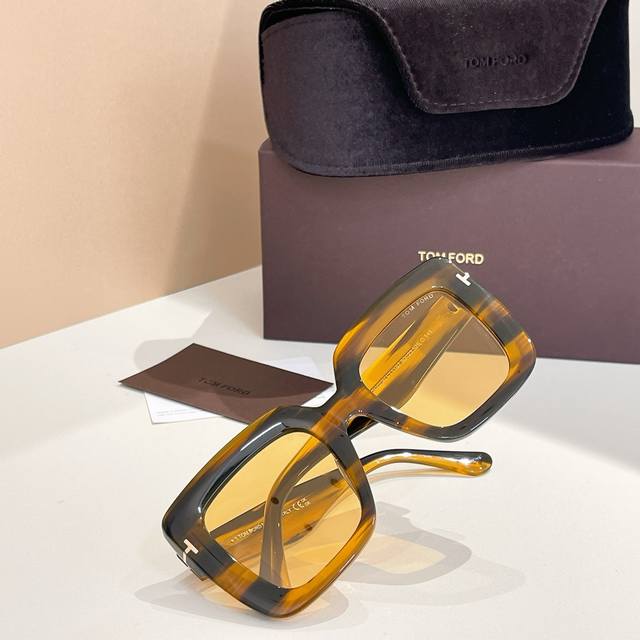 Tom For*Model : Ft1157Size: 50 ports 23-145 DDD