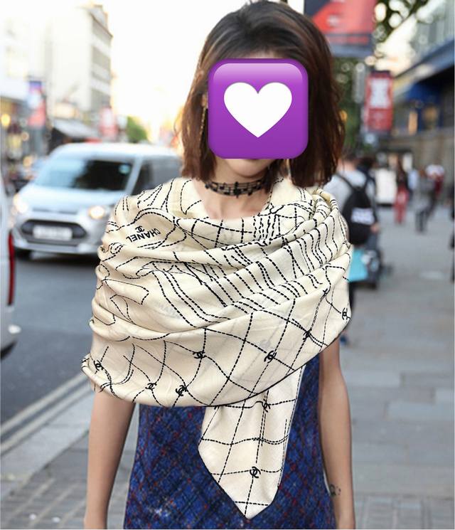 New 2610 Chanel Reversible Color, Timeless Classic, Elegant Coco Style~ The new