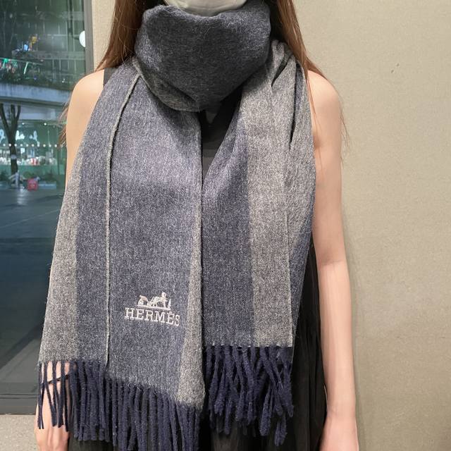 Hot Item Recommendation: Hermes Scarf - So Beautiful You'll Scream! Top-quality