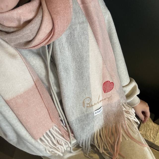 Burberry's new heart-patterned scarf and shawl is here! A must-have Burberry ite