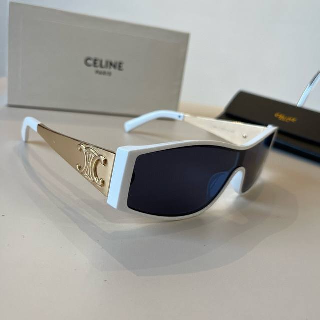 Celine 40283 Metal Arc de Triomphe Series Face Mask