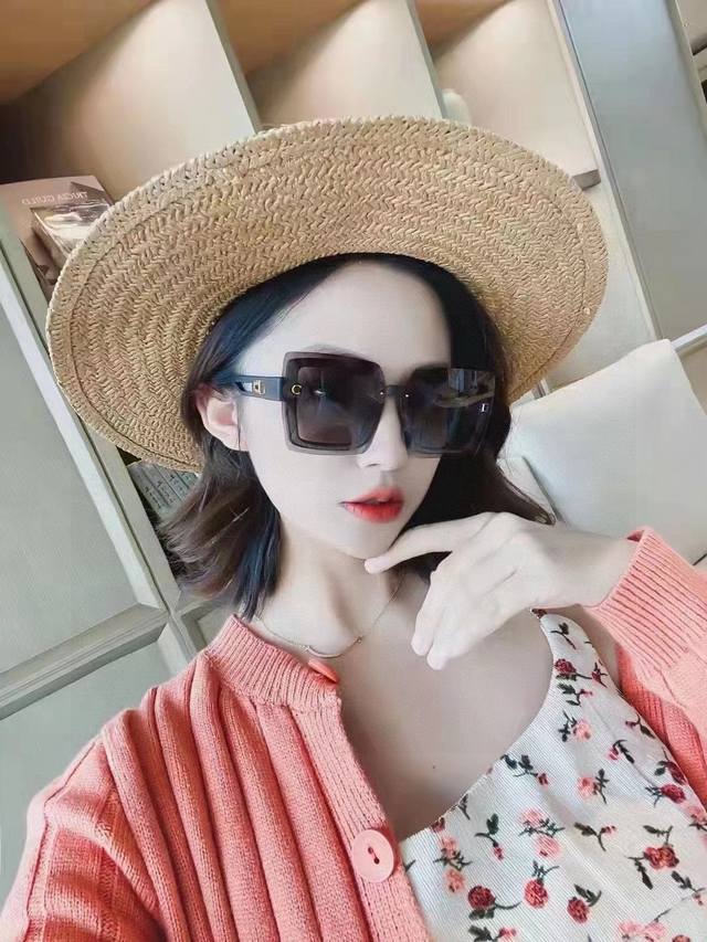 Dior 2025 New Polarized Sunglasses - Many Styles Available. Classic square frame