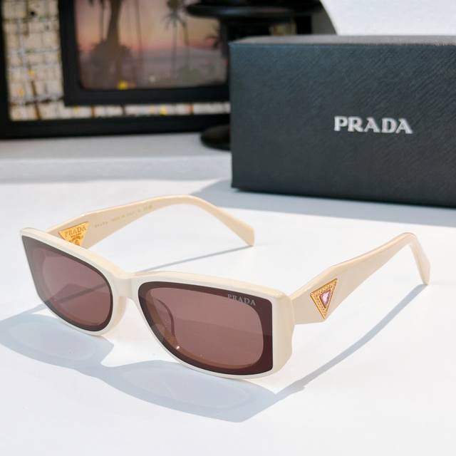 prad* Model: pr 1703Ls Size: 54 ports 21-145 DDD