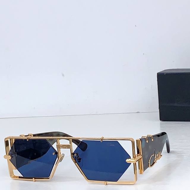 Cazalmodel: Mod 4 Size: 59 ports 18-140 DDD