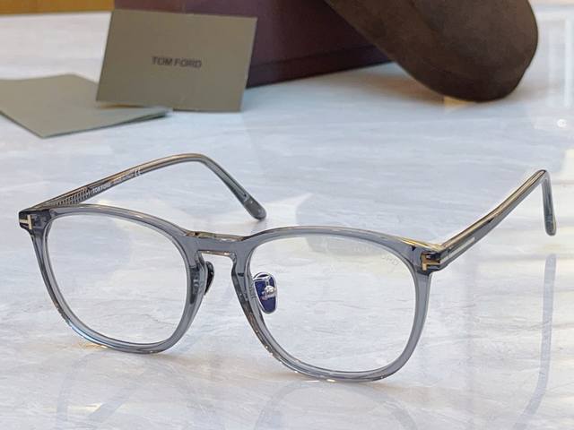 Tom For* New Tom Ford Eyeglasses Frames, Model: TF5700-B, Size: 54mm x 20-145mm