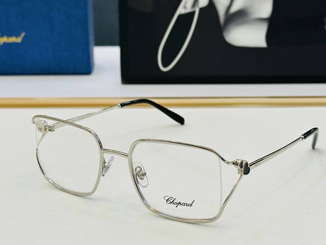 Original Chopard Model: Vchg29S Size: 52mm (20-140mm) Modern and stylish L-shap