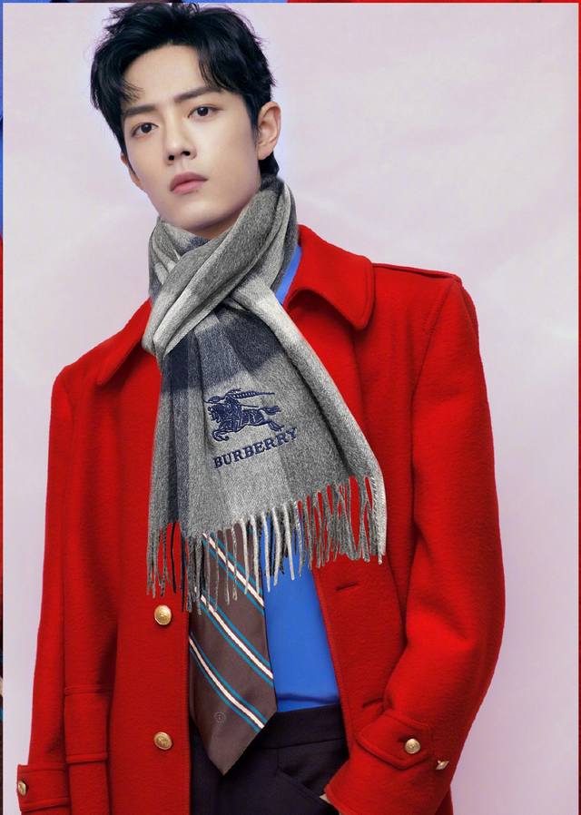 110% Cashmere 2025 Burberry Embroidered Horse Design. Made with top-quality Inn