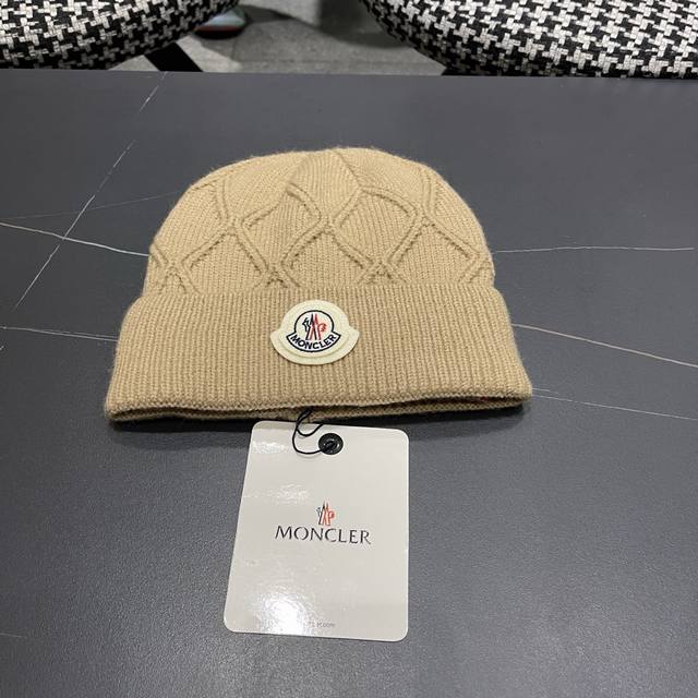 Moncler Autumn/Winter New Checkered Knit Hat Wool Hat Popular Casual Parent-Chil