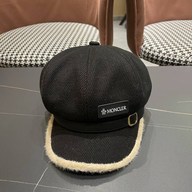 Moncler Beret for Women, Autumn/Winter New Style, Plush Japanese Style, Large He