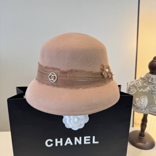 Chanel's new autumn/winter wool bucket hat, 100% wool fabric, head circumference