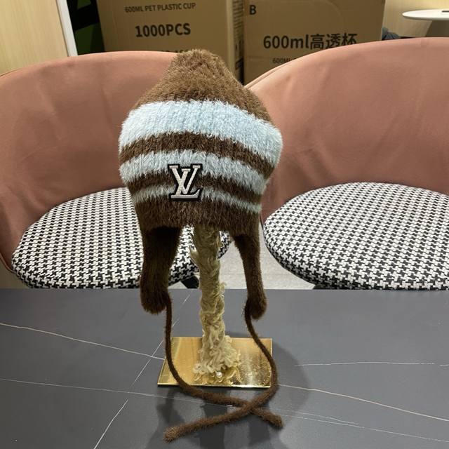 Lv Louis Vuitton Japanese Retro Striped Color Block Earflap Wool Hat Women's Aut