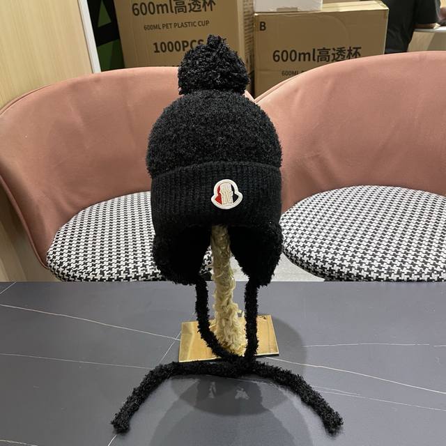 Moncler Winter Fleece-Lined Earflap Hat for Women, Autumn/Winter Tie-Wrap Knitt