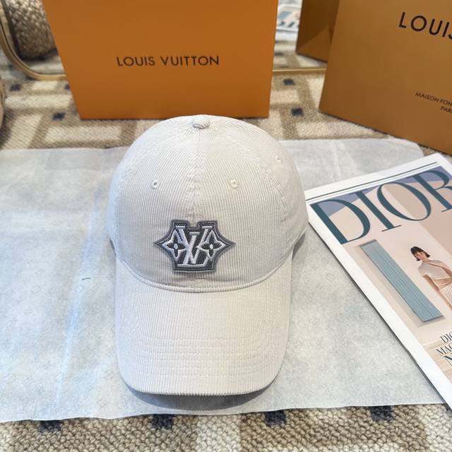Louis Vuitton Baseball Cap, new LV baseball cap, meticulously crafted for a hig