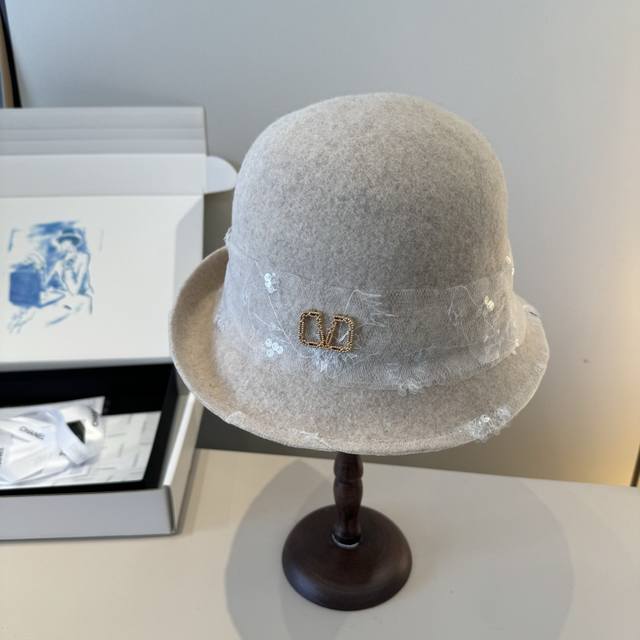Valentino new wool rolled-brim bucket hat, irregular cut design, head circumfer