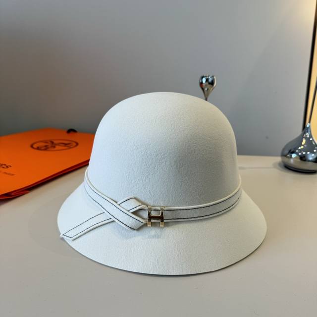 p White Herems Hermes Autumn/Winter New Wool Bucket Hat, 100% Wool, Irregular Cu