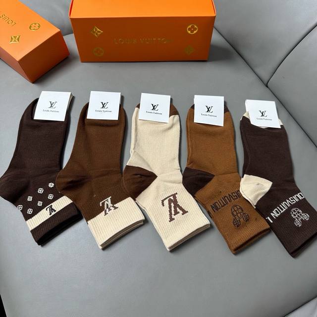 Special Offer: Louis Vuitton New Women's Mid-Calf Socks, Box of 5 Pairs. Made o