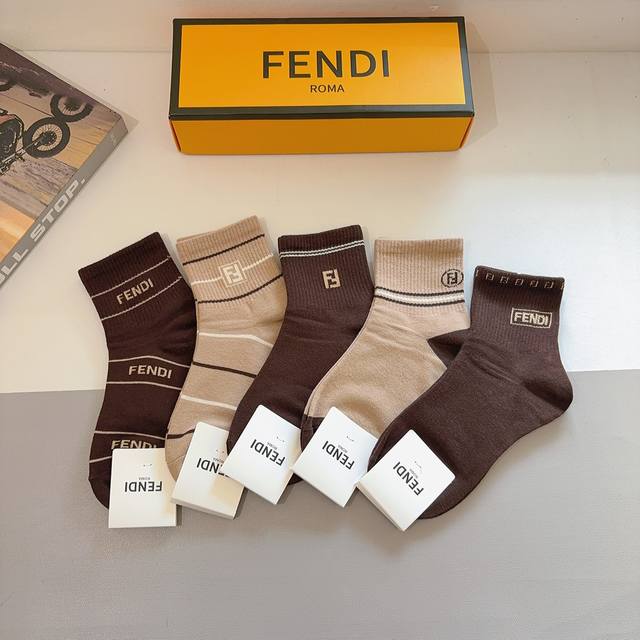 Box of 5 pairs (including packaging) of Fendi classic mid-calf socks with the d