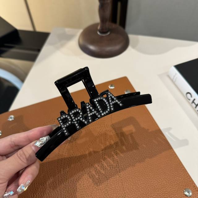 Prada New Hair Clip DDD
