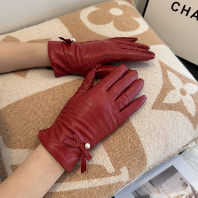 2025 New Exclusive First Release Touchscreen Gloves Chanel Beaded Double C Origi
