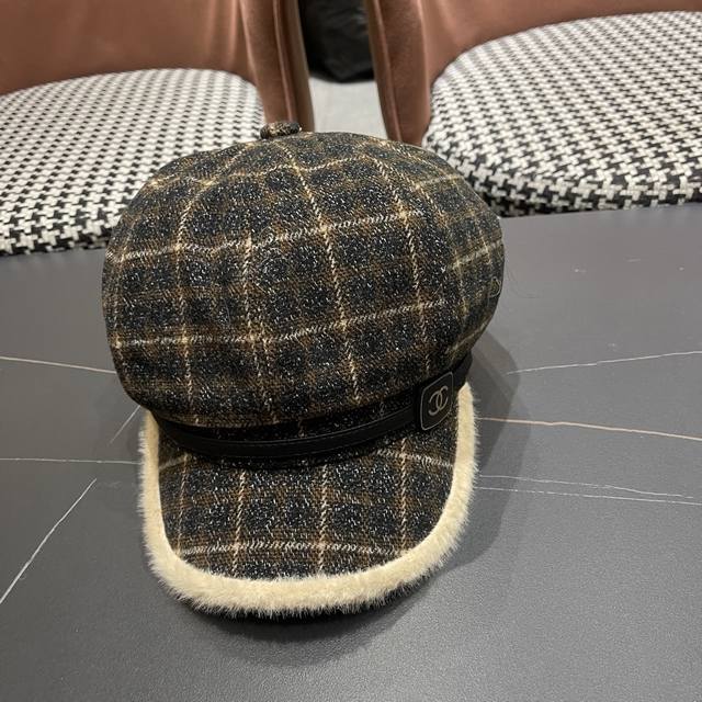 Chanel Korean Style Autumn/Winter Plaid Wool Octagonal Hat Women's British Retro