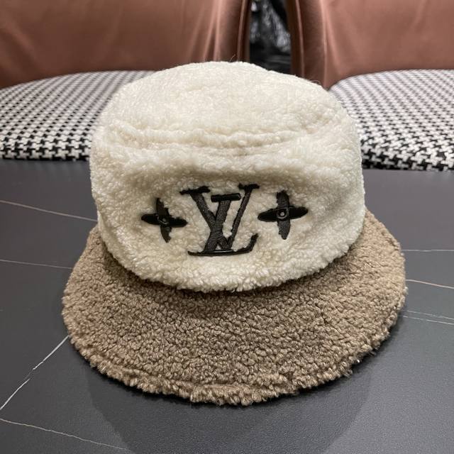 LV Louis Vuitton original embroidered fisherman's hat, best-selling style in bou