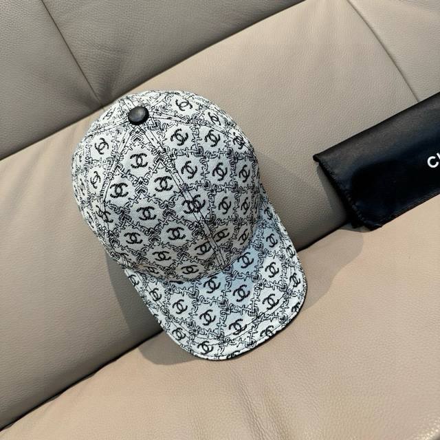 New Arrival! Comes with box and tote bag, Chanel new style baseball cap, origina