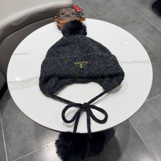 Prada wool-lined solid color tie-front knitted hat for women, new autumn/winter