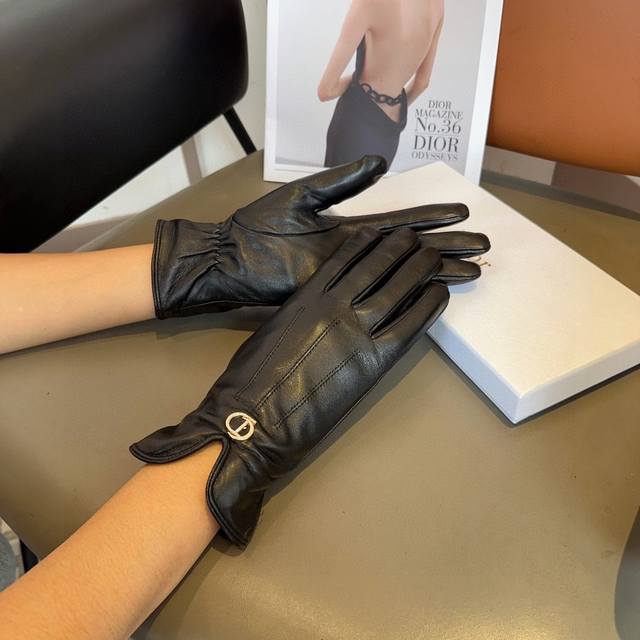 Dior Women's New Lambskin Gloves, fashionable gloves, warm for autumn and winte