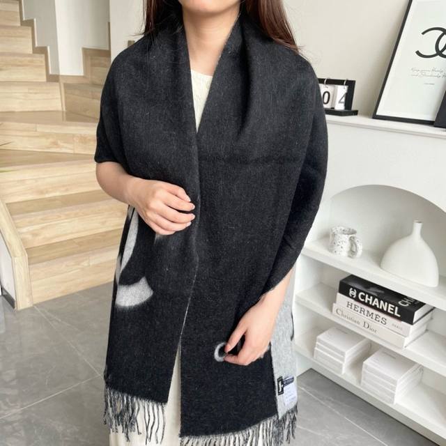 New cashmere version is now available! Highly recommended: Chanel cashmere long