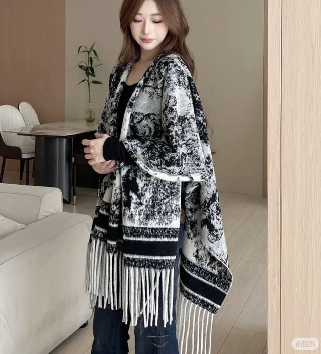 Highly Recommended: Cd Animal Print Large Square Scarf, Shawl, Blanket - 3-in-1!