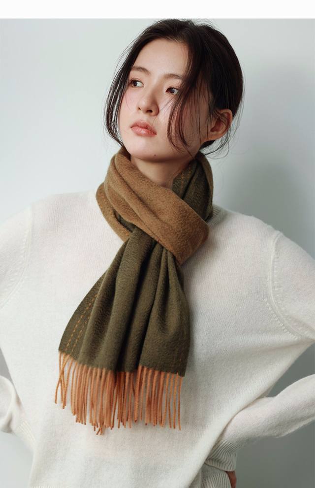 Hermes winter new style, unisex double-sided cashmere long scarf. You can check