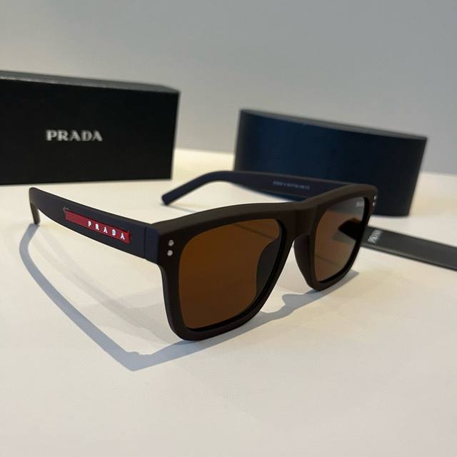 Prada New Sunglasses Unisex Style