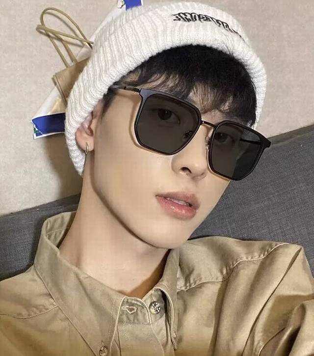 Gucci High-Quality Men's and Women's Sunglasses, Imported Polaroid Lens, Aviator