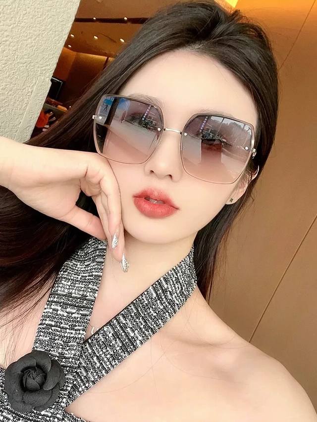 Gucci - Italian Import 2025 Fashionable Luxury Decorative Nylon High-Definition