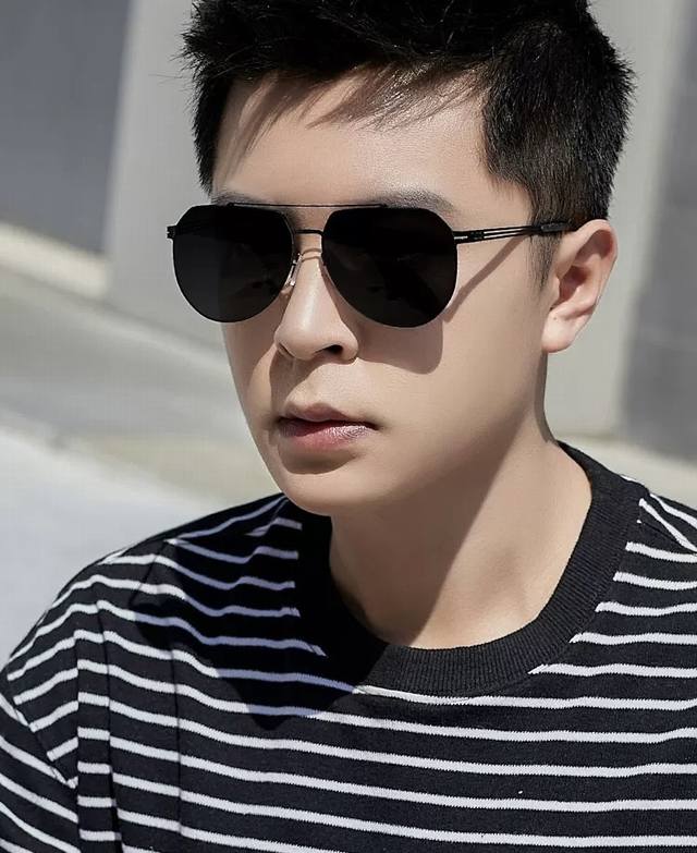 Lv 2025 New Unisex Couple Sunglasses, Polygonal Sunglasses, IP Electroplating Ne