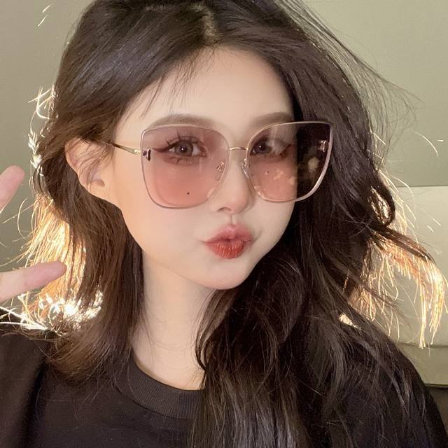 Gucci - Italian Import 2025 Fashionable Luxury Decorative Nylon Polarized High-D