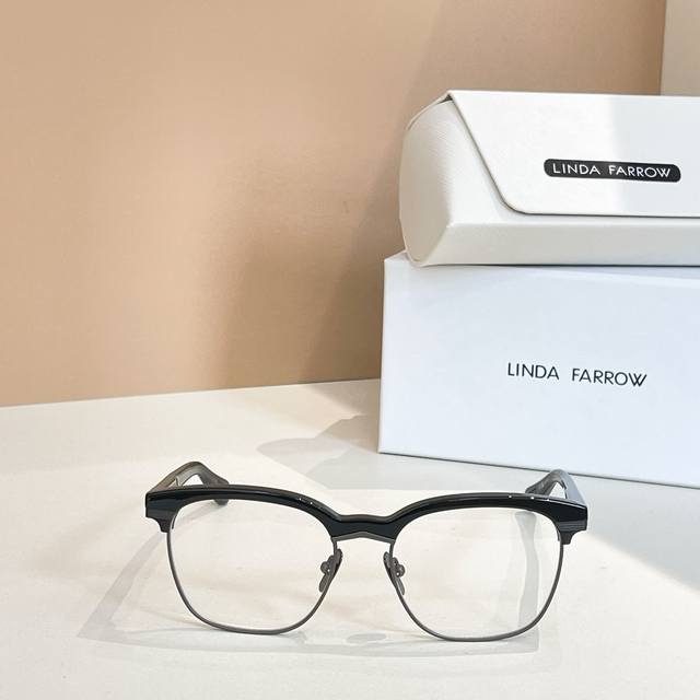 Linda Farro*Model: Lfl 1518Size: 54cm x 17-140cm Original product ~~Titanium~ DD