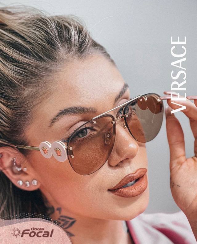 Versac*Model: Ve2250Size: 63 ports 13-145 DDD