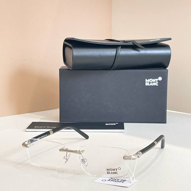 Mont Blan*Model:Mb474Size: 57 ports 15-140 DDD