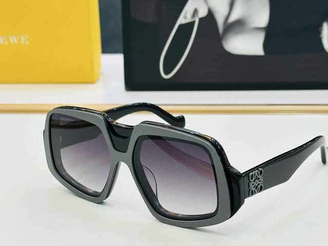 Loewe Lw40194U Size: 56mm (16-140mm) Even more beautiful in person! In stock! Al